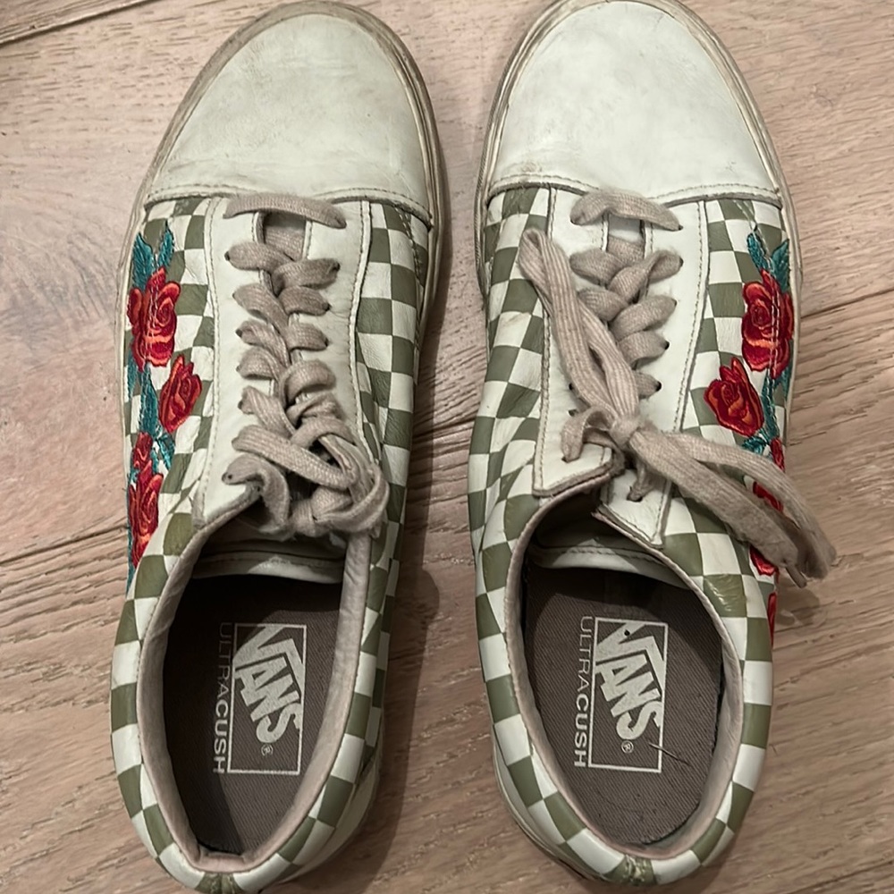 Vans, old skool DX rose embroidery marshmallow, leather sneaker, size 11